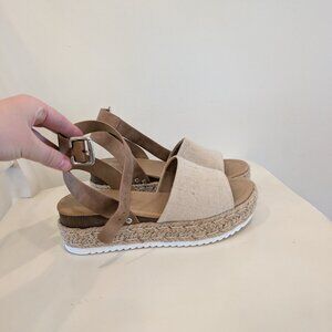 Womens sandals